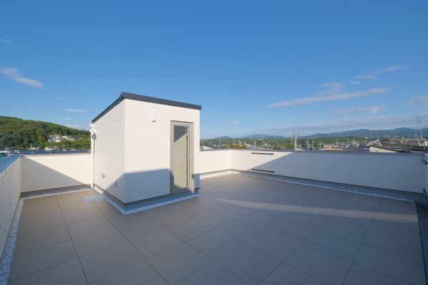 1761352700-600x400.jpg