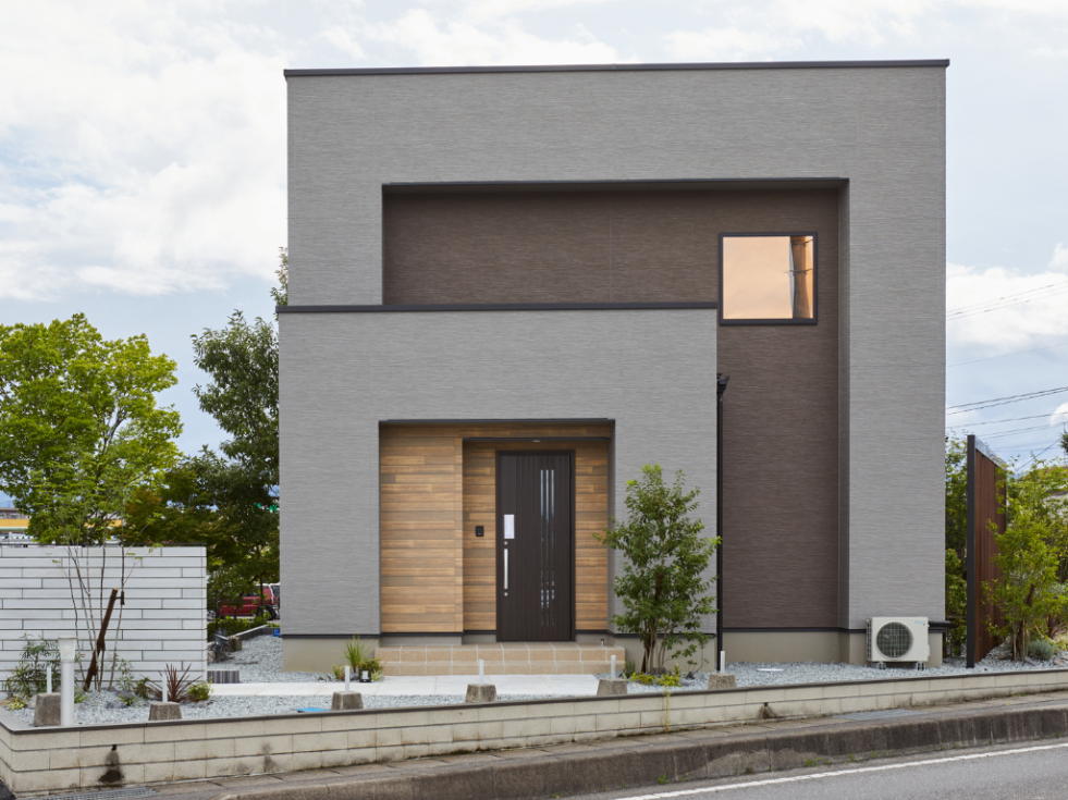 FAVOPREMIUM  フェイボプレミアム 施工事例 (1).png