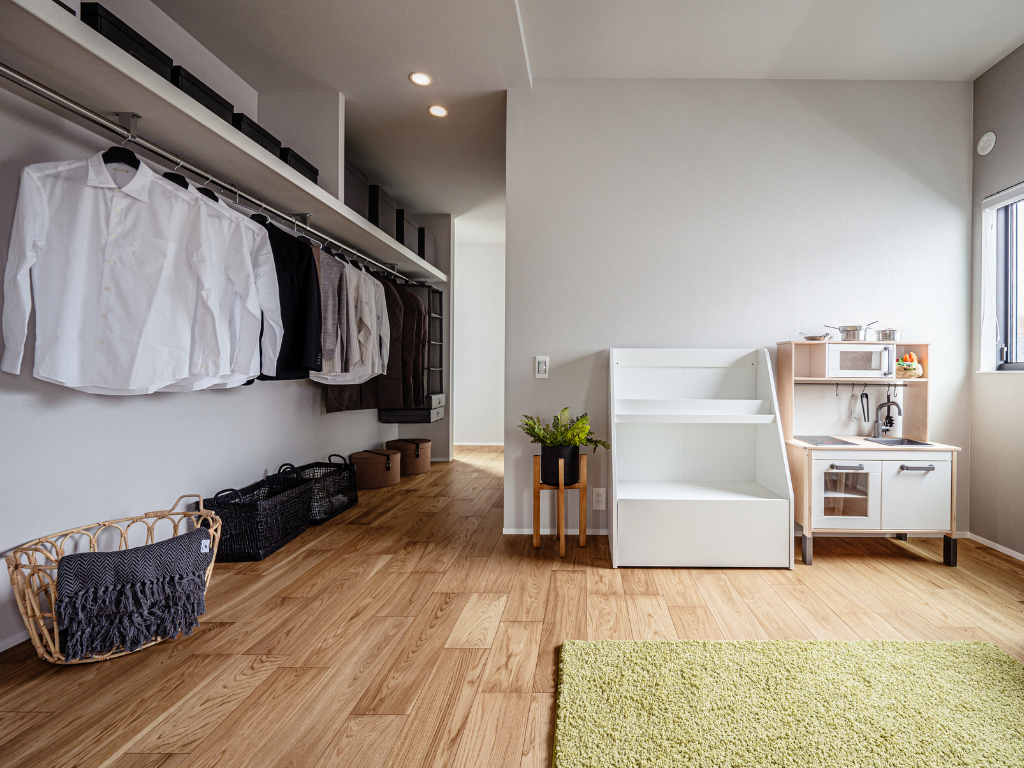 平屋 薪ストーブ 土間 アイフルホーム (6).png