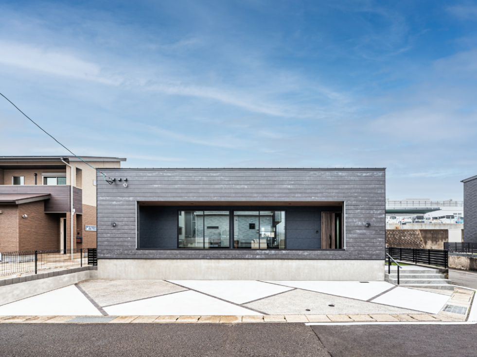 アルティ 平屋 新築 シンプルモダン アイフルホーム (2).png