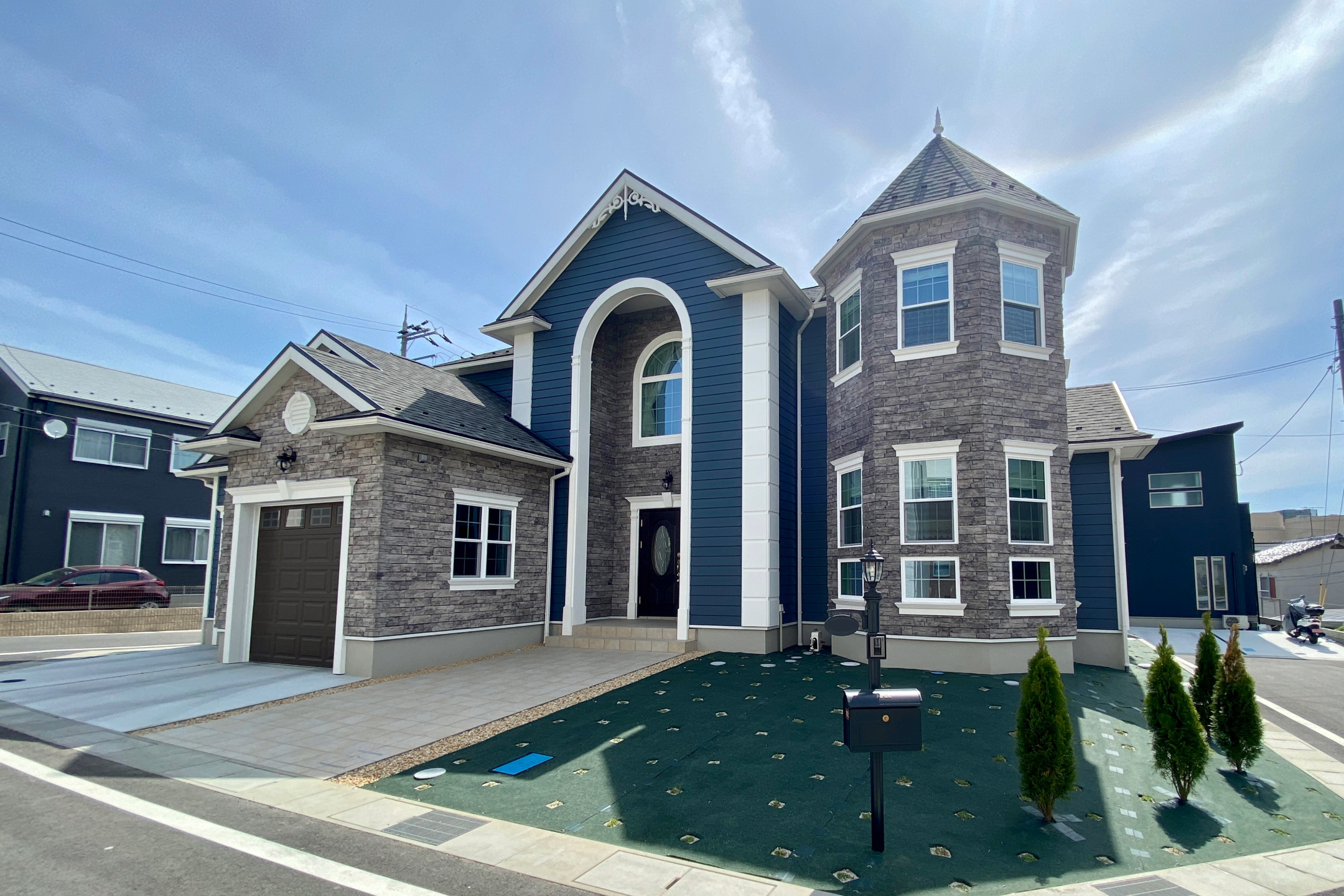 時を経るごとに増してゆく風合い、 豊かな時間を醸し出すクイーンアンスタイルの家【大津市】