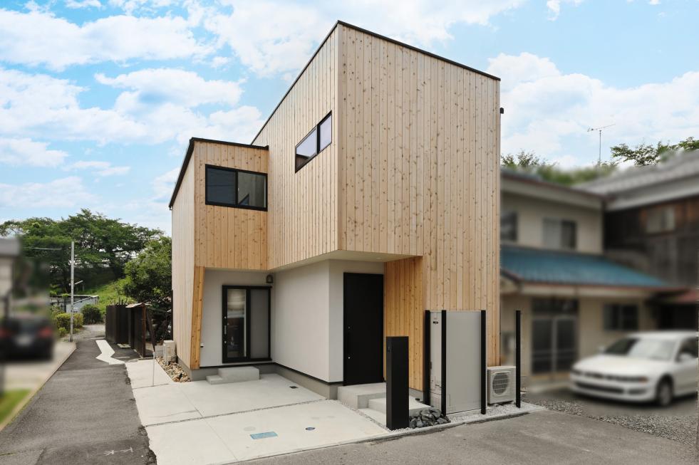 ぼかし有外観.jpg